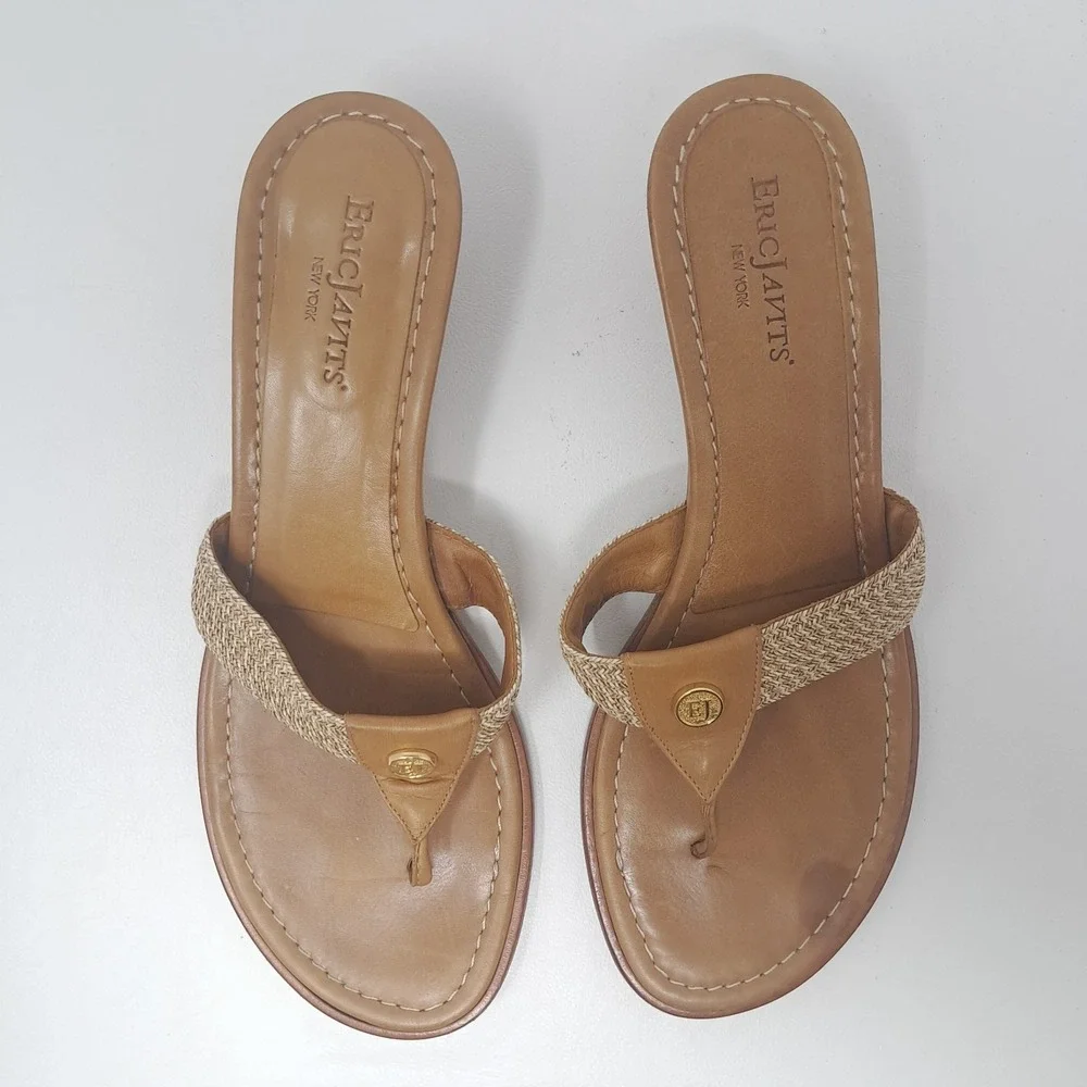 Eric Javits Woven Tan Leather Logo Kitten Heel Dress Sandal Women Sz 7 N Italy